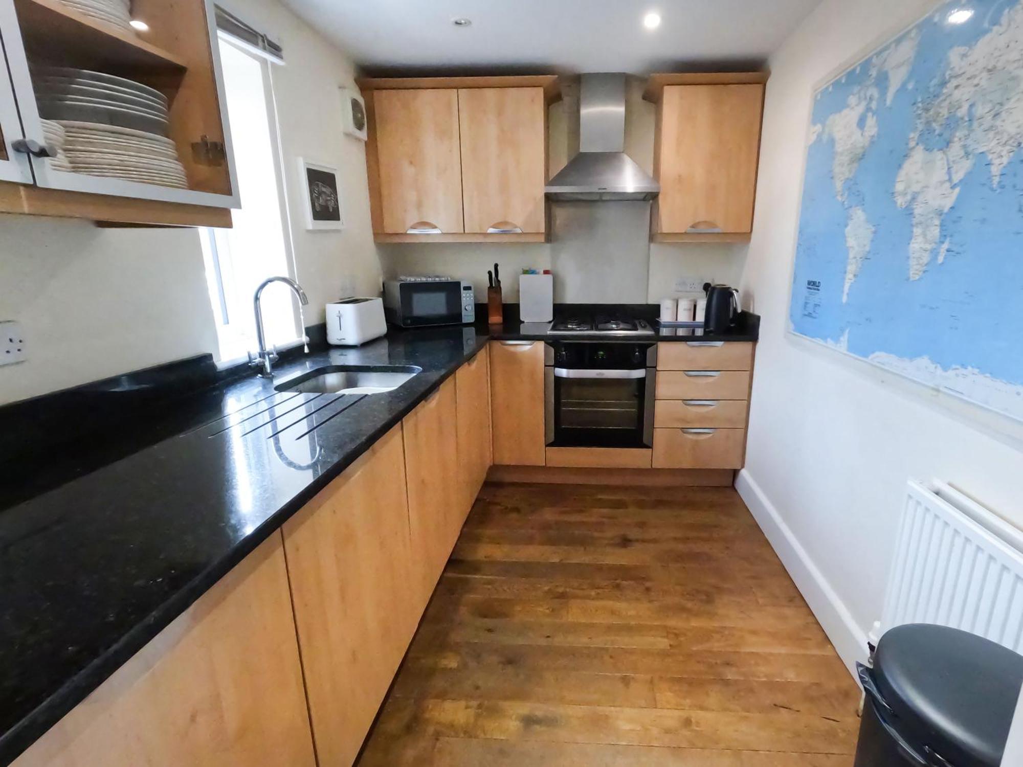 Relaxing Townhouse In The Heart Of Bridport Exterior foto